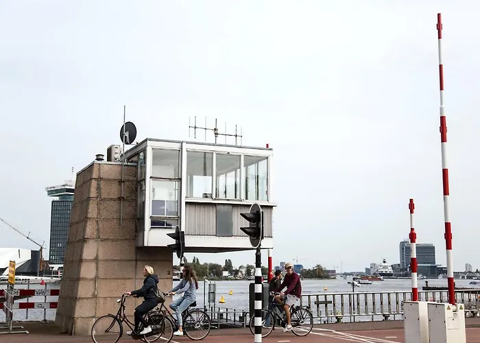 Sweets - Westerdoksbrug *